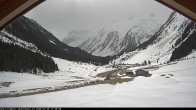 Archived image Krimmler Tauernhaus Mountain Hut - Webcam South 11:00