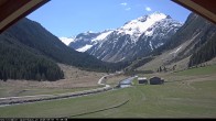 Archived image Krimmler Tauernhaus Mountain Hut - Webcam South 11:00