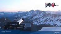 Archived image Webcam Summit of Palinkopf (2.864 m) - Ischgl 04:00