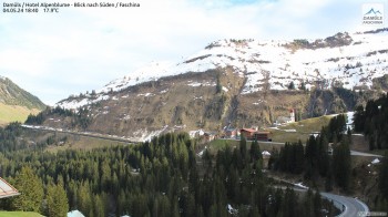 Damüls: Blick vom Hotel Alpenblume auf die Kirche