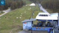 Levi: Gondola cabin lift lower station