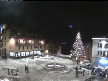 Ponte di Legno: Piazza