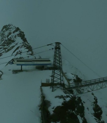 Sölden: Top Station Tiefenbach Glacier